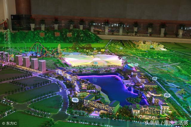 重庆主城区再添一个新的汽车站，出站后有专车直达高铁站