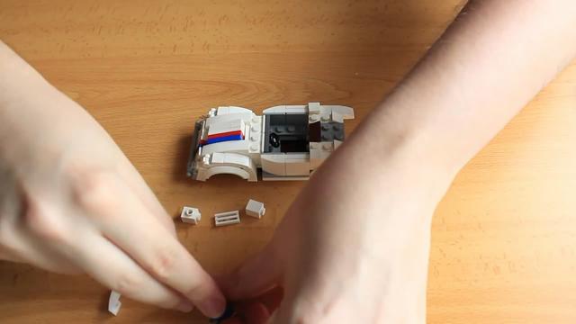 乐高玩具新玩法，教你学会如何组装一辆迷你甲壳虫汽车（图解）