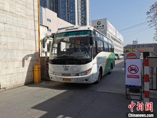 湖北襄阳恢复市辖县际客运班线 旅客要出示健康码