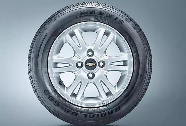 轮胎是怎样诞生的，又是怎样发展出像米其林这样的世界顶级品牌