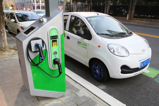 燃油车早晚被淘汰，氢燃料电池vs锂电池，谁才是新能源大哥