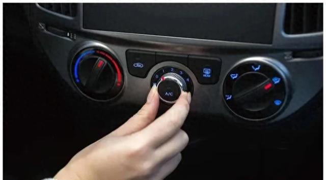 寒风中不再孤单！汽车暖风按钮使用指南，让你温暖出行！