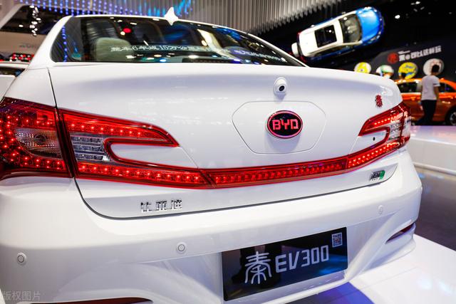 比亚迪再创佳绩，超越大众宝马成中国最大汽车集团
