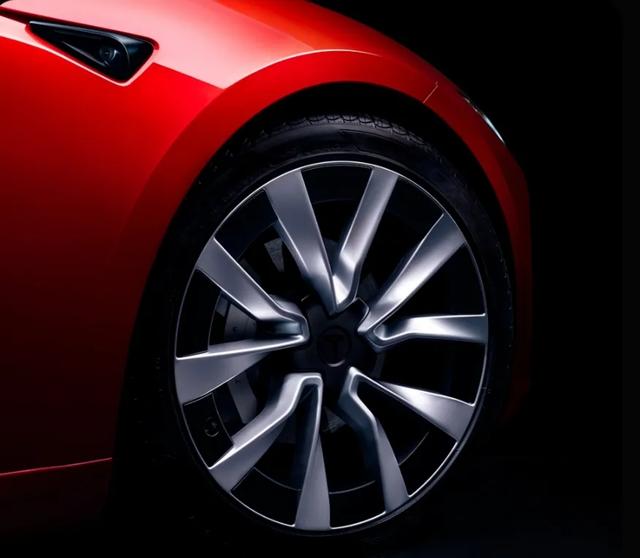 新款特斯拉Model 3上市，纯电续航能力提升，售价25.99万-29.59万