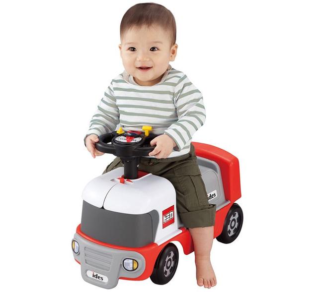 溜溜车、扭扭车、平衡车......孩子的车怎么挑？1岁+我最推荐它