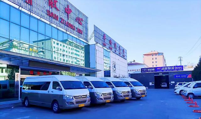 晋运恒通客运服务公司提供多种车型租赁服务