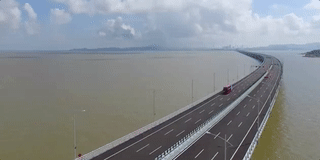 刚刚！港珠澳大桥正式通车！如何上桥体验“人在海中游”？看这里