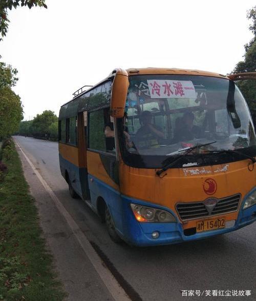 湖南永州城区到宁远县的汽车每天有十多趟，但没有多少人坐