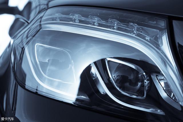 照明距离增长百倍 汽车大灯的发展都经历了什么？