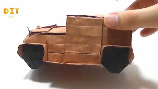 手把手教你学折纸，让这辆老爷车的折纸过程简单起来（1）