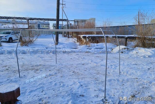 西伯利亚的冬天：汽车几个月不敢熄火，为了省油费尽心思