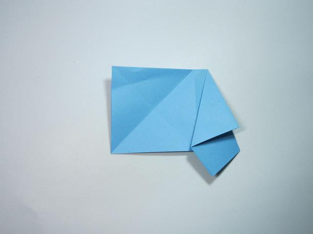儿童手工折纸：简单的立体五角星折纸步骤图解