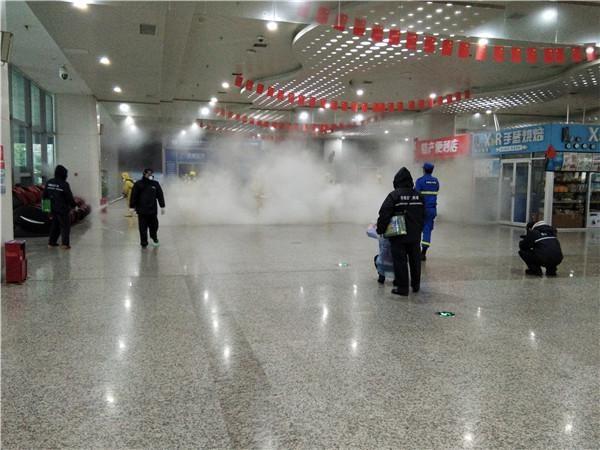 长沙各大汽车站逐步恢复客运班次，进出入站都要进行体温检测
