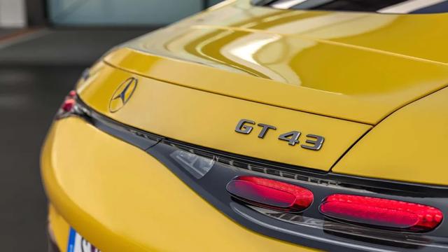 奔驰推4缸的AMG GT43，还是超跑吗？