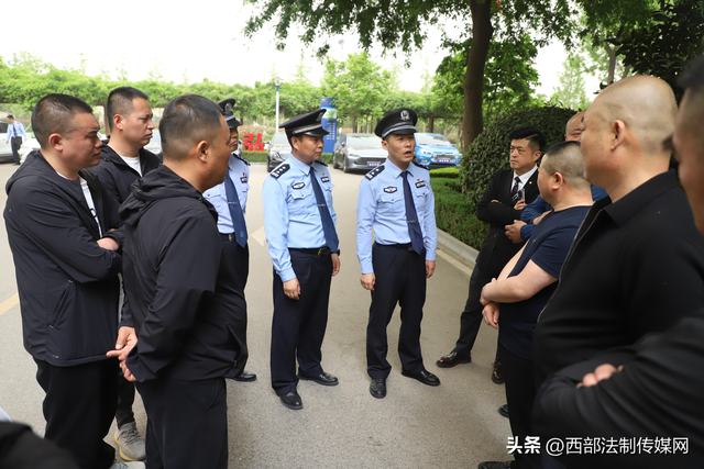 西安市公安局西咸新区分局举办被骗轿车返还仪式