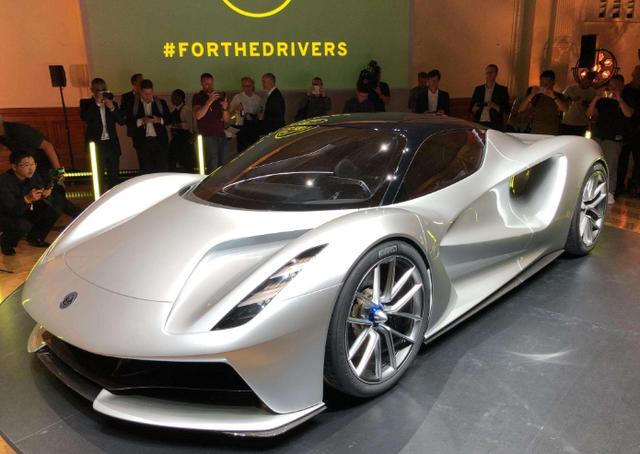 神器工厂出新品！五菱汽车首款超跑预计2022年上市