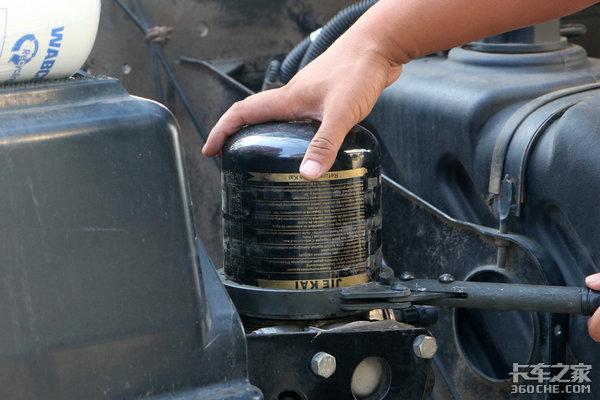 小心刹车失灵 干燥罐到底多久更换一次？