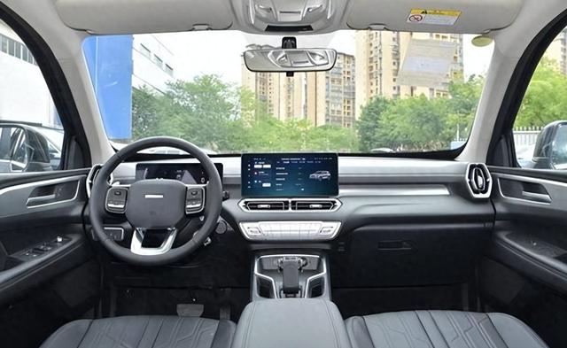 哈弗H5领创自动四驱版上市，2.0T汽油动力，售价14.78万元