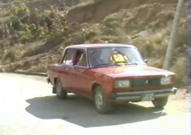 80年代中期进入国内的苏联轿车——拉达2105