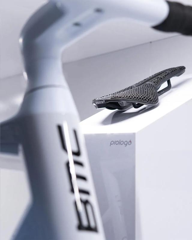 Prologo首款3D打印坐垫诞生，重量仅为149克