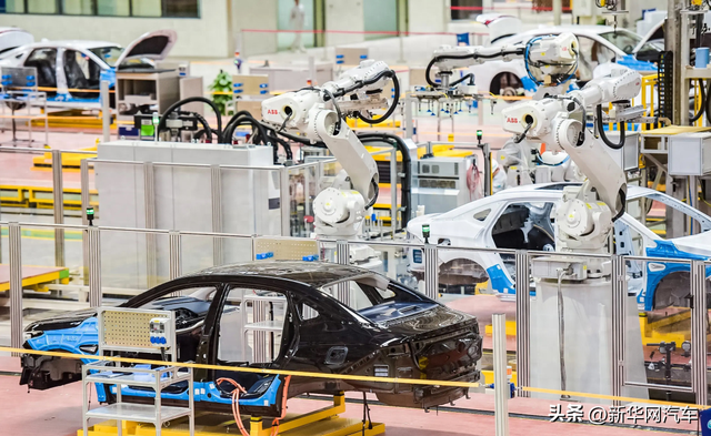 广州汽车产量蝉联全国榜首五载，新能源汽车产量飙升108%创佳绩