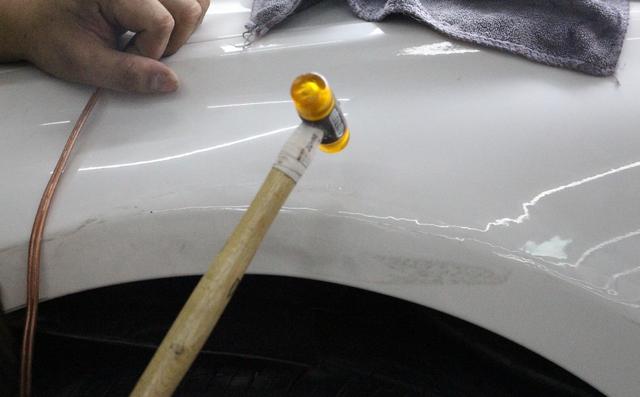 汽车上3处容易受损部位的无痕修复方法