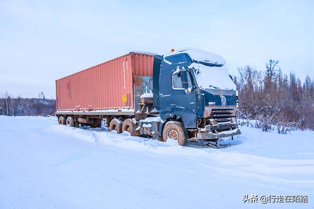 西伯利亚的冬天：汽车几个月不敢熄火，为了省油费尽心思