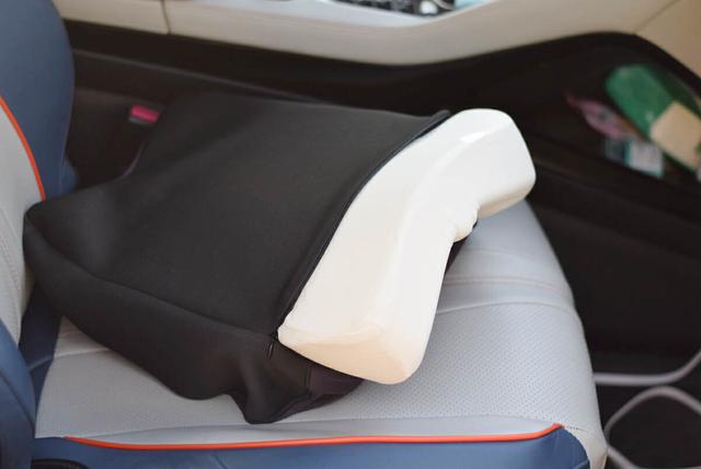 开车族必备！8H头等舱汽车腰靠头枕套装告诉你长途驾驶如何舒适！