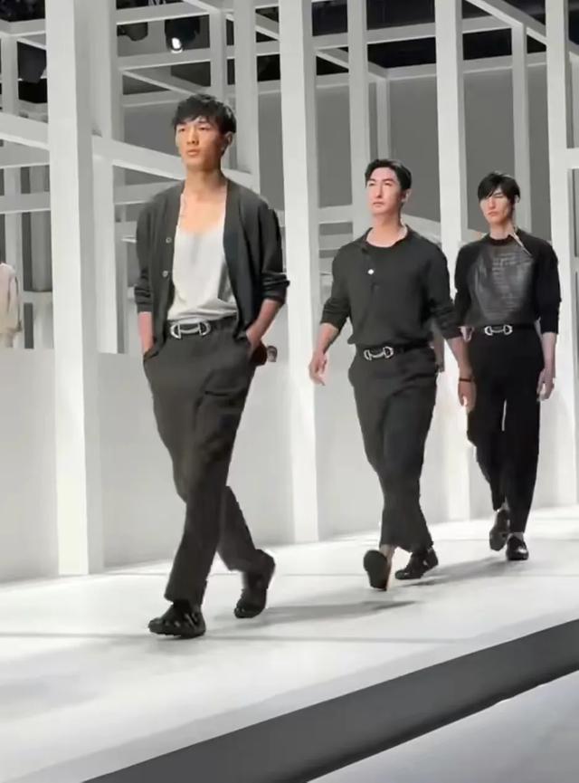 上海男星们跨界模特秀，歪嘴、翘臀、身材五五分，要把我笑死了