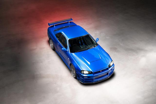 保罗·沃克驾驶的日产 R34 GT-R售出，创下 140 万美元的拍卖售价
