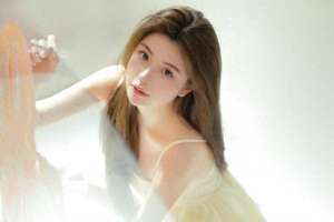 小美女心情(女生说心情不好高情商回复，教你十个幽默高情商回答)
