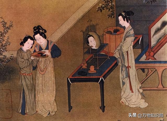 古代嫔妃为何总戴长指甲套?除了美观之外,更多的是为了方便皇帝
