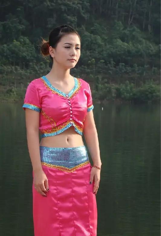 56个民族,56个美女,太美了