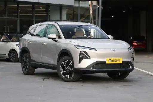 大五座SUV不到10万,轴距2米8,解析五菱星光S PHEV