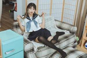 喜欢看美女的女人(男人为什么都喜欢看美女？)