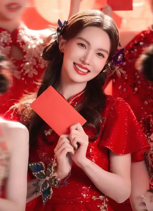 春晚最美节目,白鹿金晨宋雨琦毛晓彤六美同框唱跳俱佳太养眼
