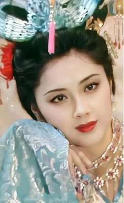 这样的才是真的美女(六大美女到底谁最美，都是顶级容颜)