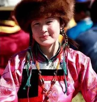 56个民族,56个美女,太美了