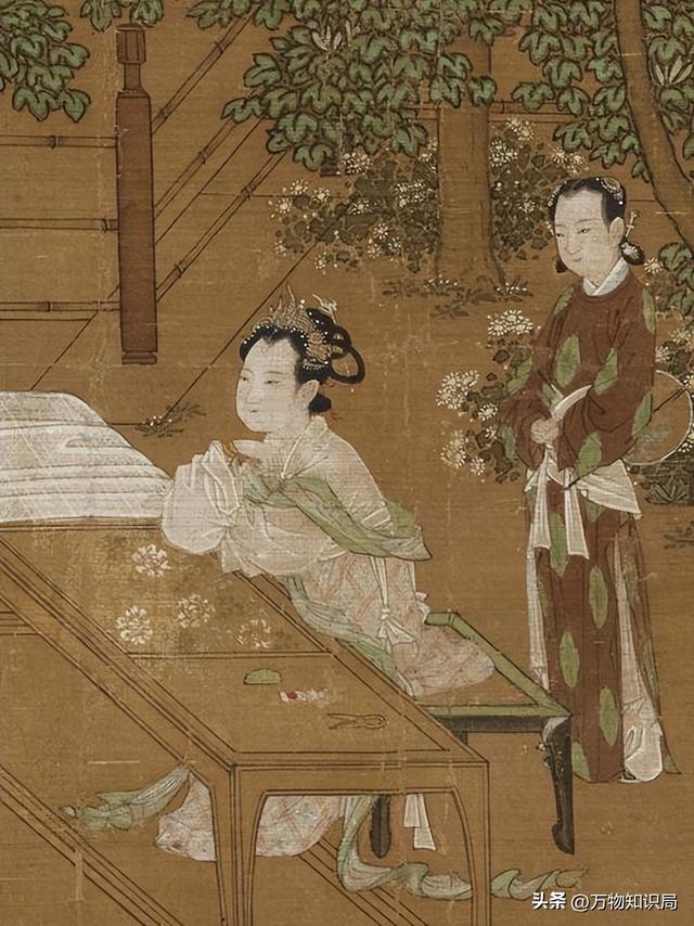 古代嫔妃为何总戴长指甲套?除了美观之外,更多的是为了方便皇帝