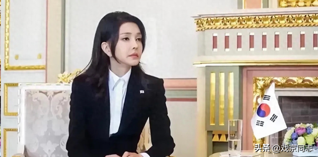 尹锡悦背后的女人,又老又嫩的狠角色,金建希