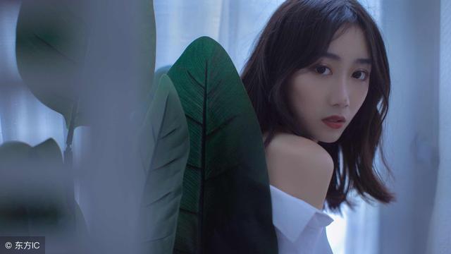 小说：震惊，某美女主播为了上王者，竟做出这样的事情！