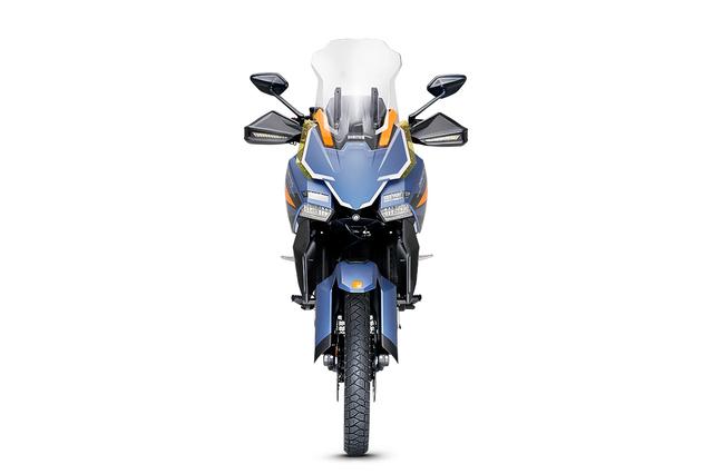国内首款自主研发三缸：升仕703F摩托车发布，4.38万元起