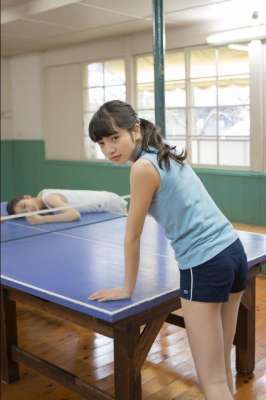 美女美桌(日本超级美少女——小松菜奈写真美图)