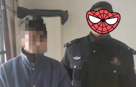 辣眼睛!男子穿超短裙扮成少女偷内衣被拘,网友:心理不健康