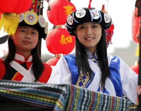56个民族,56个美女,太美了
