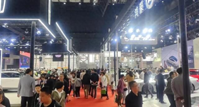 销售额51.5亿元，新能源汽车占比53%—— ​湖南车展折射购车新趋势