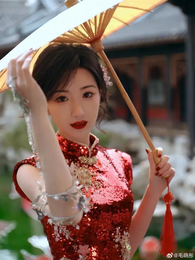 春晚最美节目,白鹿金晨宋雨琦毛晓彤六美同框唱跳俱佳太养眼