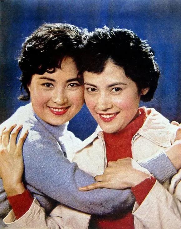 朱时茂、丛珊曾引领80年代浓眉风潮,迷倒众生,如今则是细眉当道