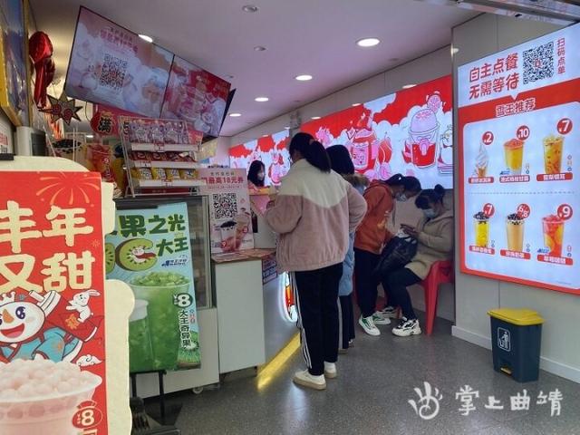 这个冬天不太冷 宣威街头看民生