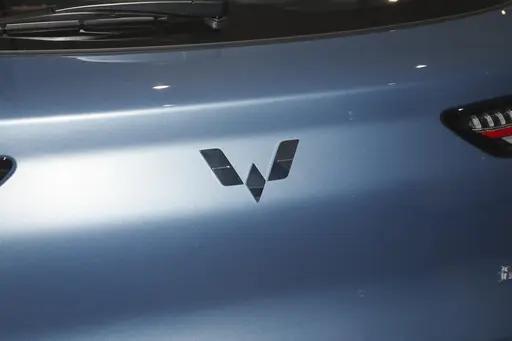 大五座SUV不到10万,轴距2米8,解析五菱星光S PHEV